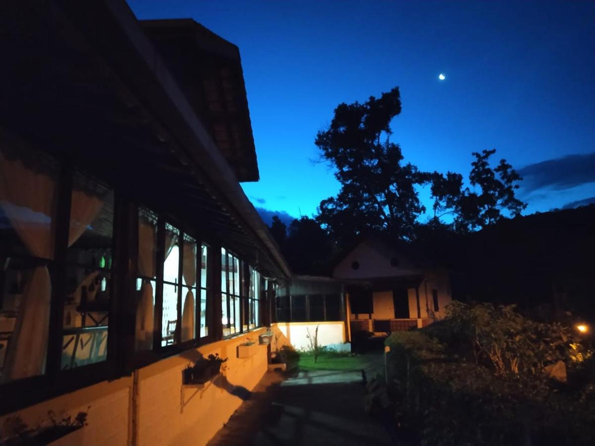 Pousada Taverna Do Golf Teresópolis Zewnętrze zdjęcie